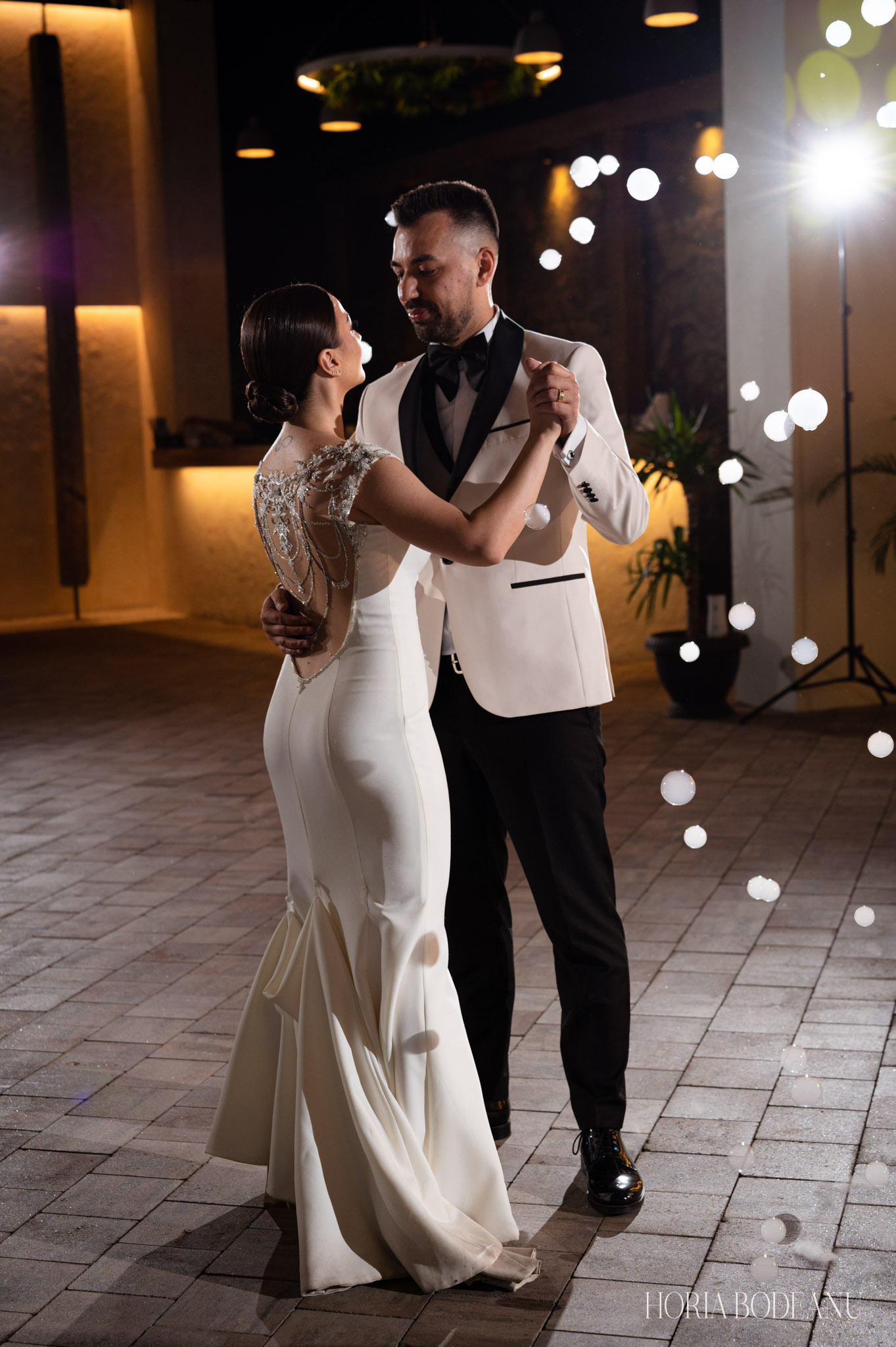 Petrecere nuntă Aybo Garden Agigea – Ioana & Cristian – HB Photography & Films (92)